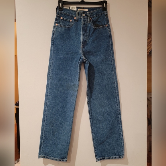 Levi's Premium RIBCAGE STRAIGHT ANKLE WOMEN'S JEANS Size 25 - Picture 1 of 11